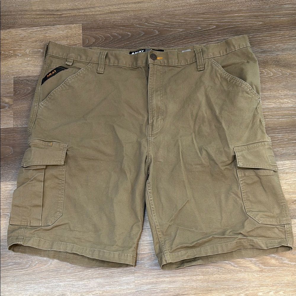 Ariat Rebar M4 Relaxed Tan Cargo Shorts Sz 42